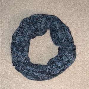 Nordstrom Accessories - Blue Patterned Infinity Scarf Nordstrom Accessories - Blue Patterned Infinity Scarf